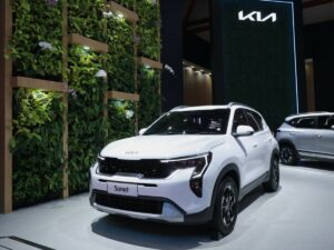 SUV Modern New Kia Sonet dan New Kia Seltos, Tampil di IIMS 2025