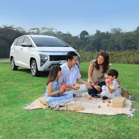 Hyundai STARGAZER hadir sebagai pilihan yang ideal dengan menawarkan kenyamanan kabin, teknologi canggih, dan efisiensi bahan bakar.