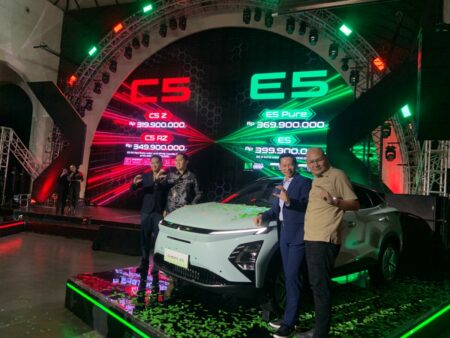Chery C5 & E5 Resmi Mengaspal di Indonesia