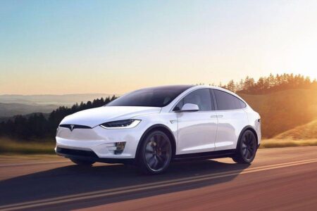 Tesla Bakal Mulai Penjualan Kendaraan Listriknya di India