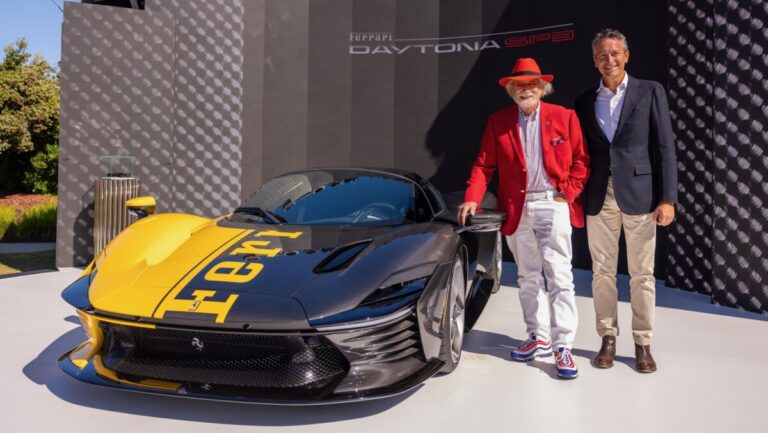 Ferrarri Daytona SP3