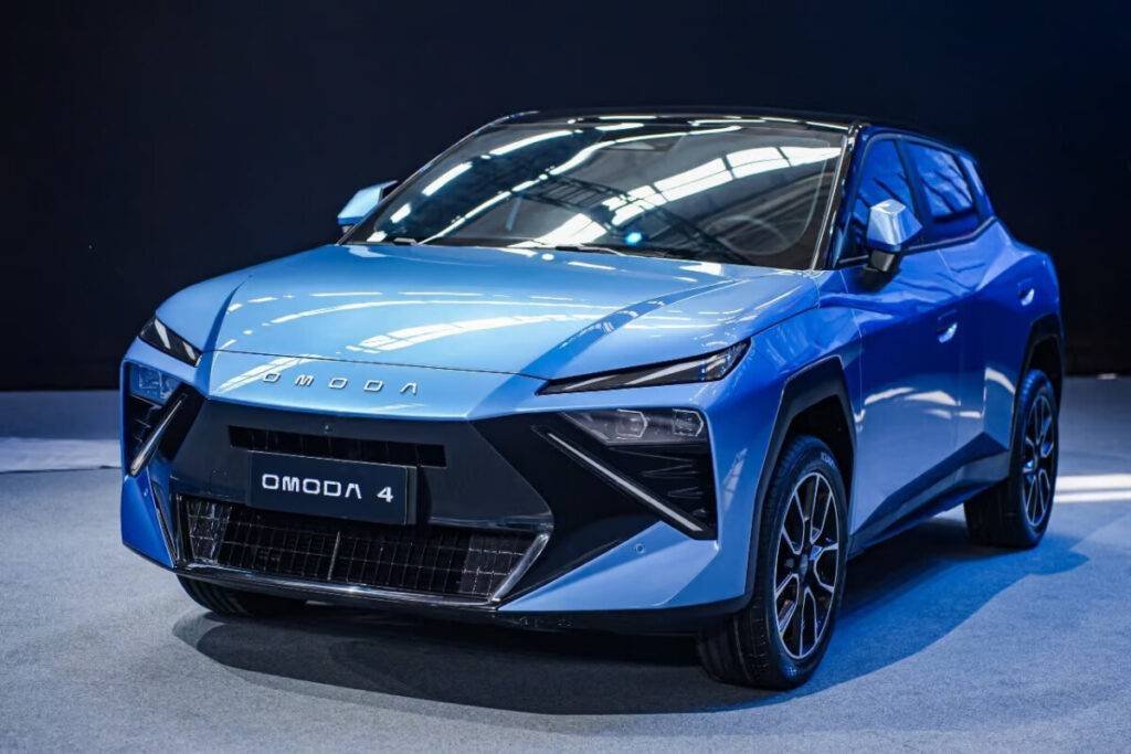 OMODA O4 SUV Futuristik dengan Desain Cyber Mecha OMODAO4