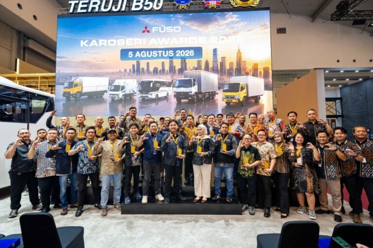 Dorong Standar Keselamatan, Mitsubishi Fuso Beri Sertifikasi 34 Karoseri Nasional Mitsubishi fuso